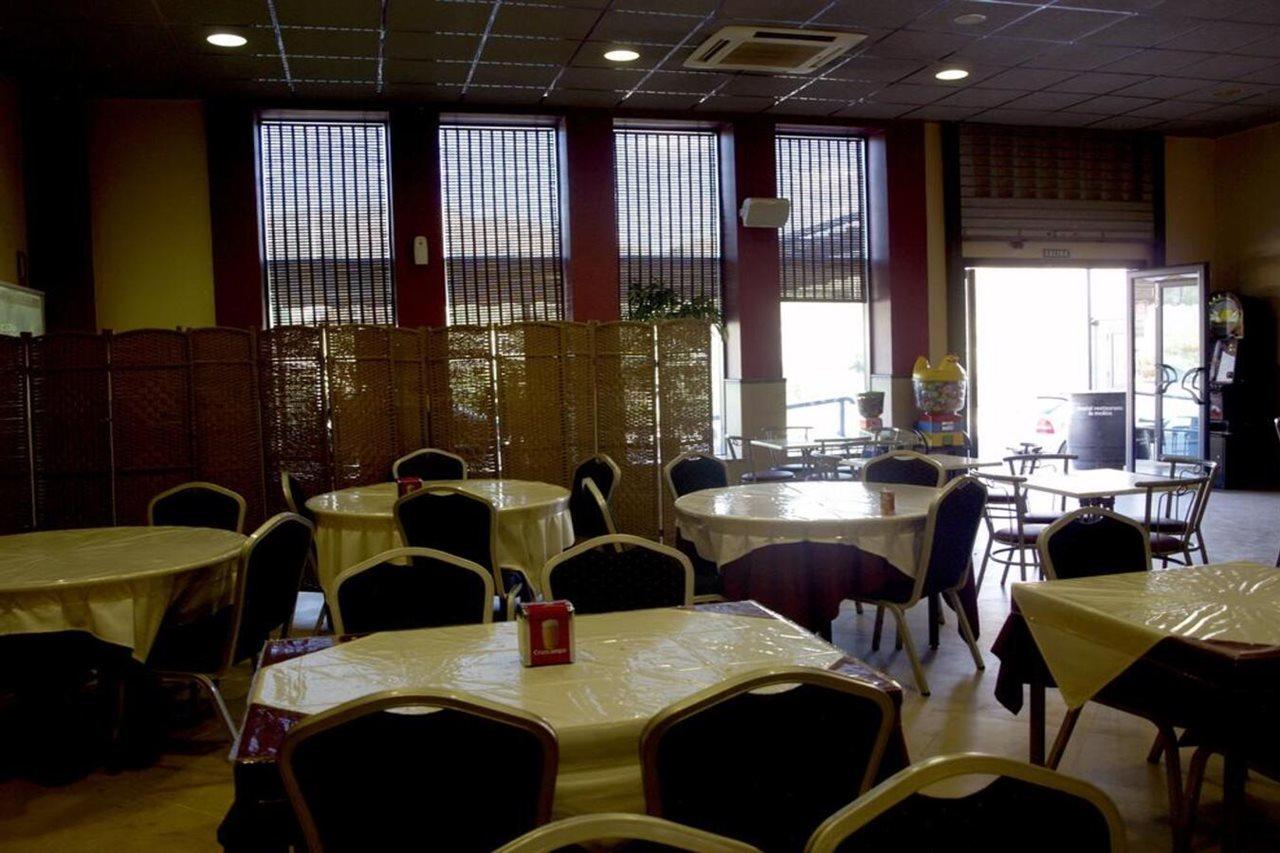 Hostal La Molina アロラ エクステリア 写真