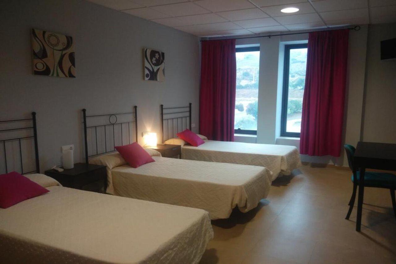 Hostal La Molina アロラ エクステリア 写真